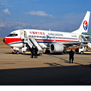 天津滨海机场物流航空快运业稳步发展的原因是什么？